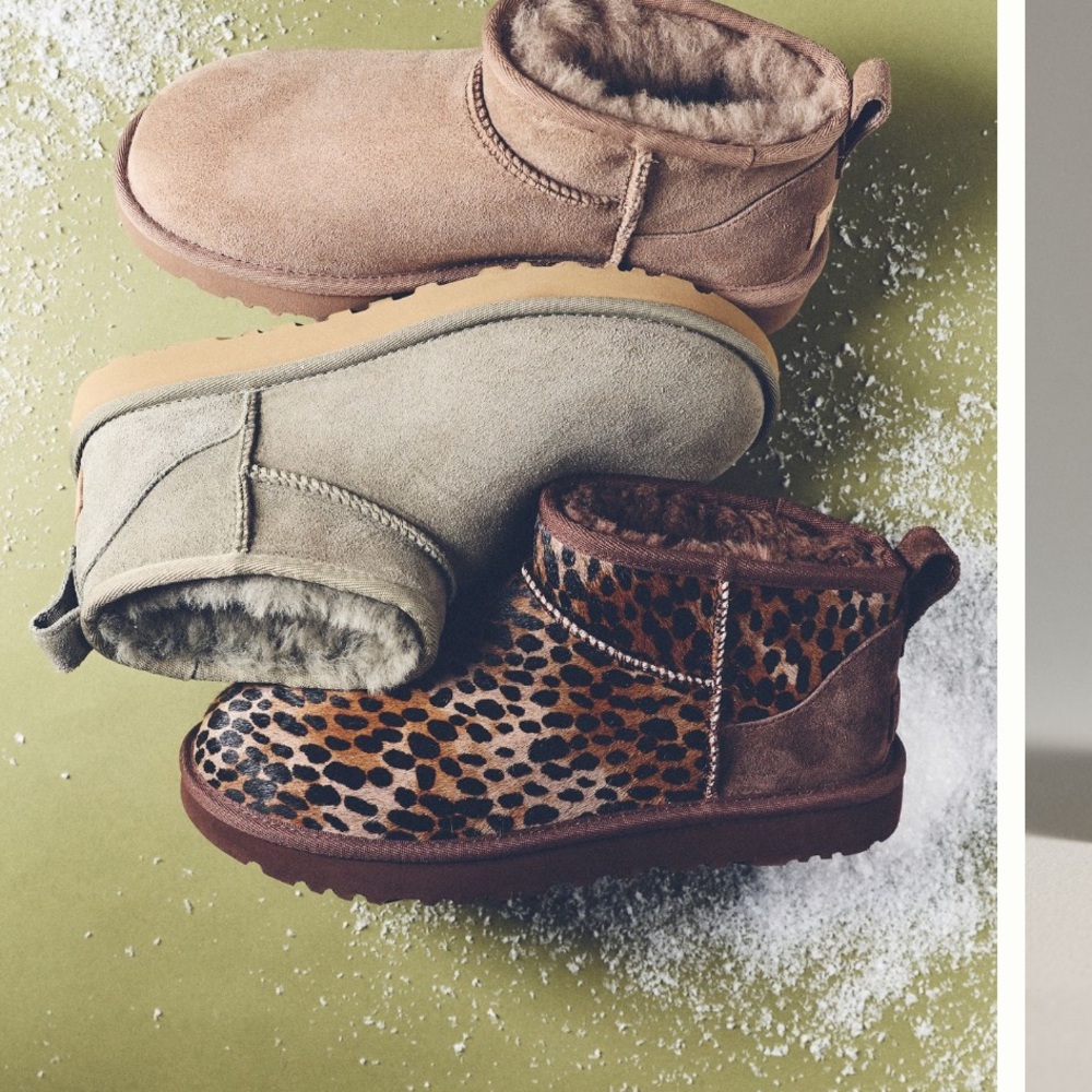 NIB UGG classic ultra mini moss green | size 8 women
